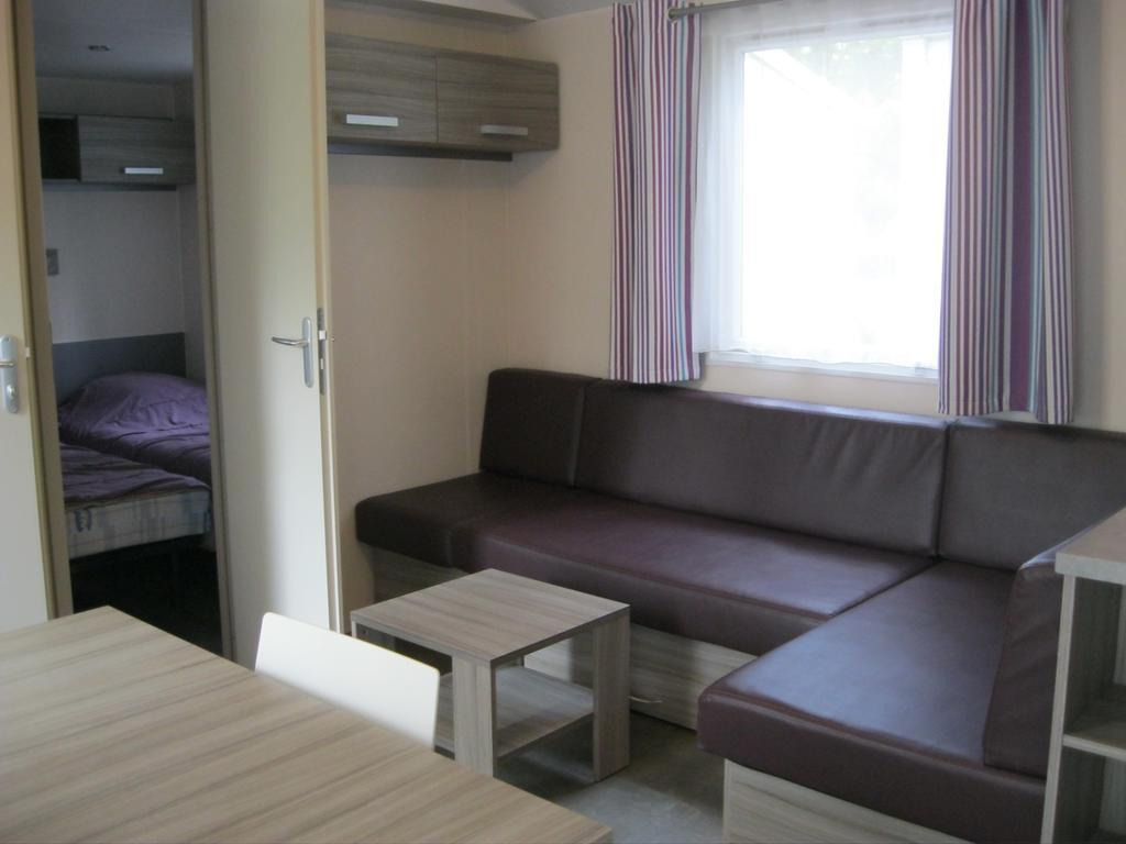 Camping Le Rebau Montblanc Exterior photo